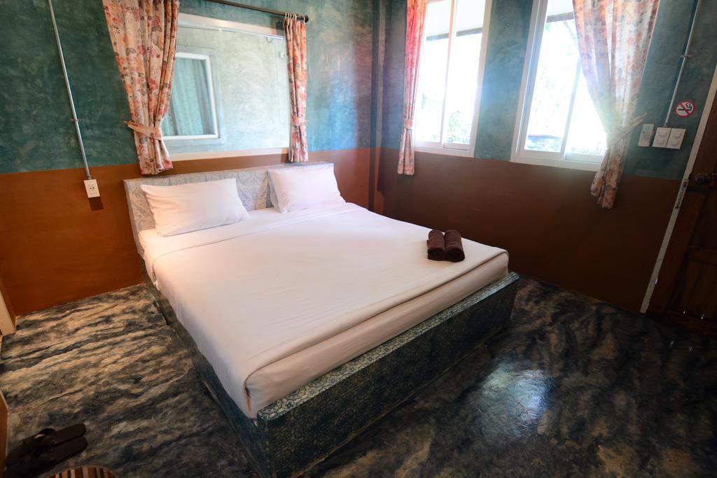 Sundara Guesthouse Nan Kültér fotó