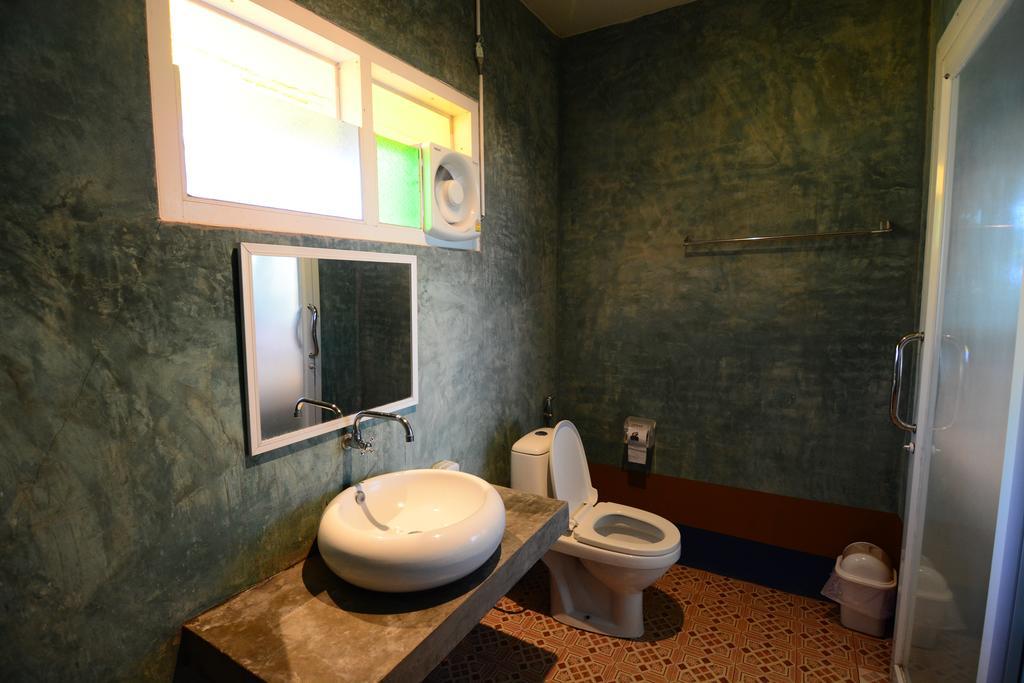 Sundara Guesthouse Nan Kültér fotó